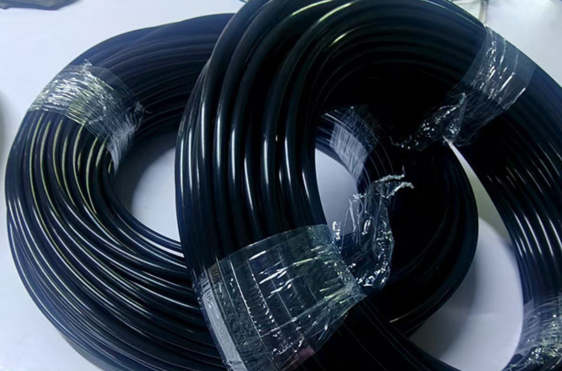 Antistatic PTFE Tubing Conductive Chemical-Resistant Tube ID 4–6 mm for Pharmaceutical, Electronics, Chemical Processing and Industrial Fluid Transfer